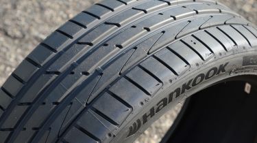 Hankook Ventus S1 evo2