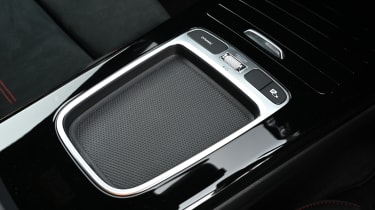Mercedes CLA - centre console tray
