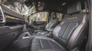 Ford Ranger - front seats