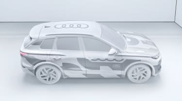 Audi Q6 e-tron - side light