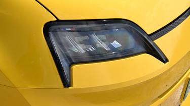 Renault 5 - front light