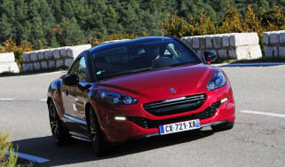 Peugeot RCZ R action