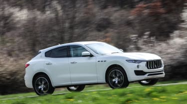 Maserati Levante SUV - side tracking 3