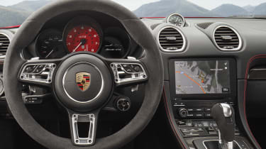 Porsche Cayman GTS - interior