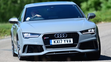Audi RS7 Performance - front cornering