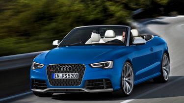 Audi RS5 Cabriolet front tracking