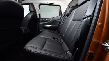 Used Nissan Navara Mk3 - rear seats