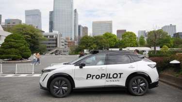 Nissan Pro Pilot self-driving car in Tokyo profile