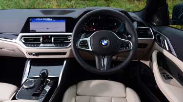 Used BMW 4 Series Mk2 - dash