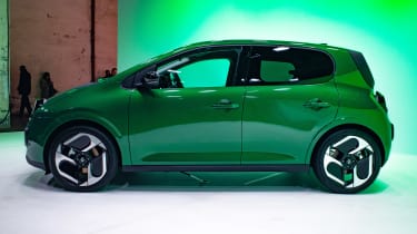 Renault Twingo - studio side