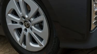 Toyota Prius - wheel detail