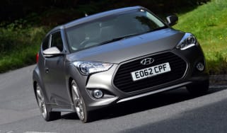 Hyundai Veloster Turbo front action