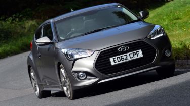 Hyundai Veloster Turbo front action