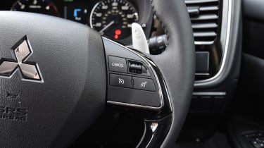 Mitsubishi Outlander - steering wheel detail