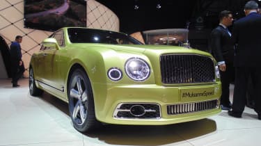 Bentley Mulsanne Speed - Geneva show front/side