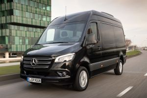 Mercedes Sprinter - front