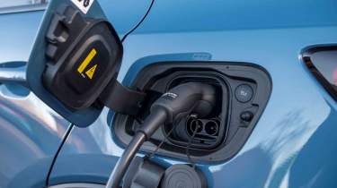 Volvo C40 Recharge - charge plug