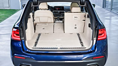 New BMW 5 Series Touring - boot seats down