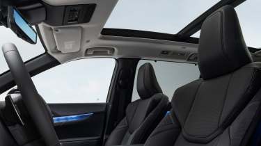 Lexus TZ - front seats