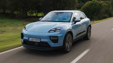 Porsche Macan Electric - front tracking