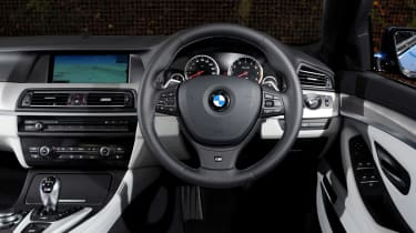 BMW M5 UK drive dash