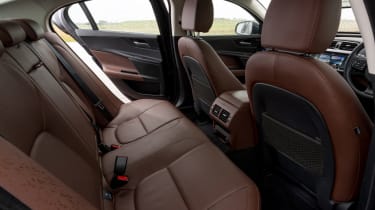 Jaguar XE - rear seats