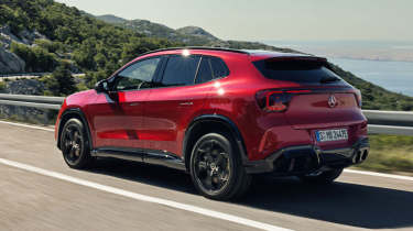 Mercedes GLA Electric - rear action