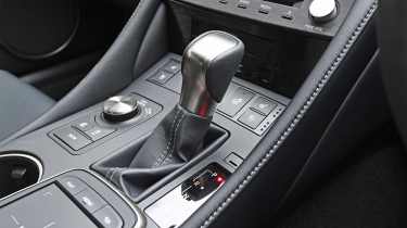 Used Lexus RC - transmission