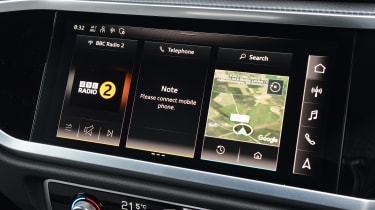 Audi Q3 - infotainment screen
