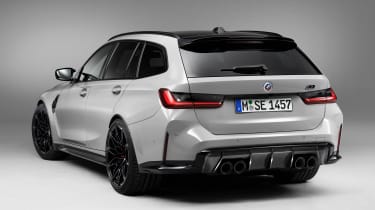 BMW M3 Touring - rear studio