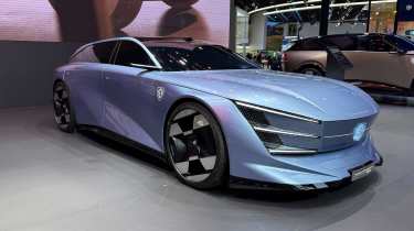 Peugeot Concept 6 - front angled