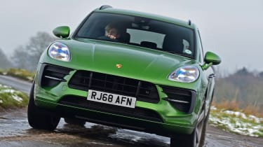 porsche macan mpg co2 emissions road tax insurance groups auto express porsche macan mpg co2 emissions road