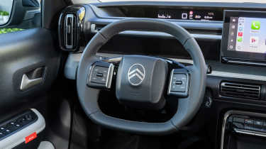 Citroen C3 Aircross - steering wheel