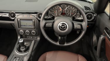 Mazda MX-5 interior