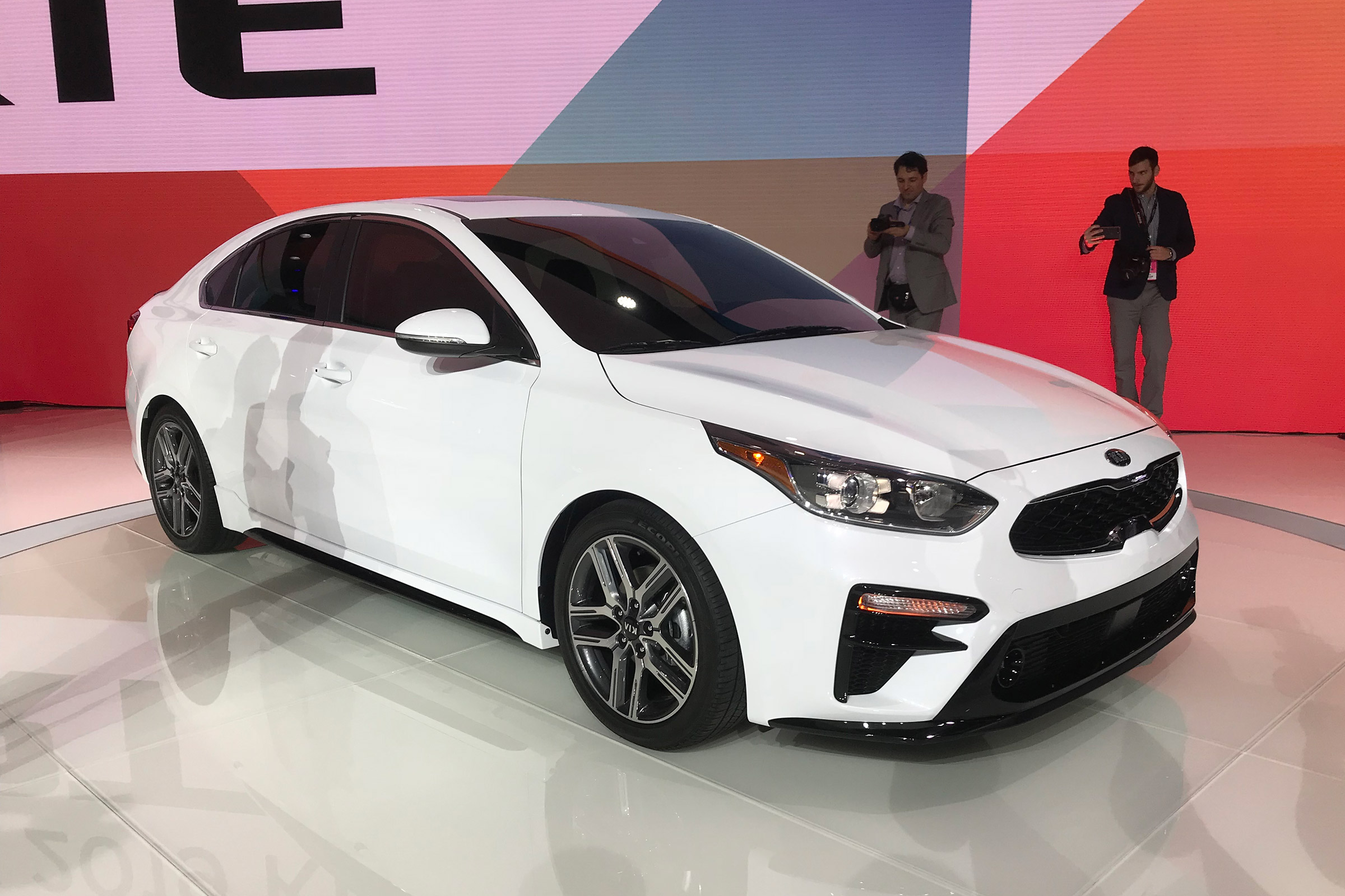 New 2019 Kia Forte launched at Detroit Motor Show for US 