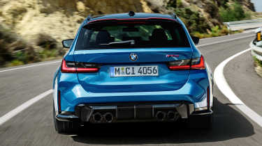 BMW M3 CS Touring - dynamic rear end