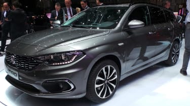 Fiat Tipo - Geneva show front/side