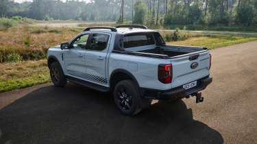 Ford Ranger PHEV - rear static