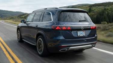 Mercedes GLS - rear