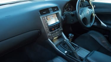 Used Lexus IS - cabin