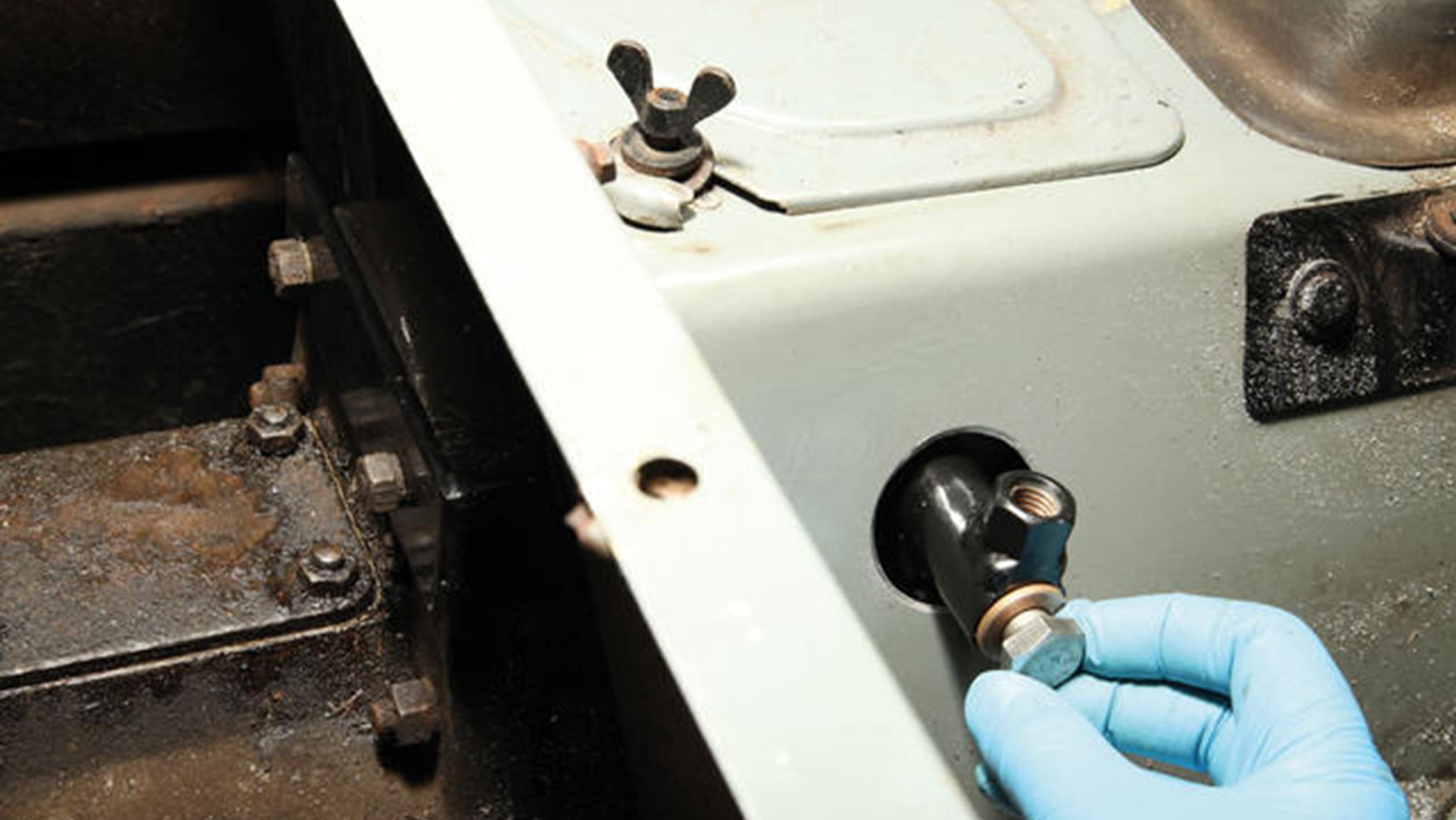 How to fit a fairey overdrive to your series land rover pictures