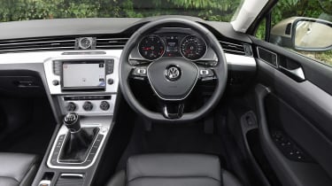 Volkswagen Passat Estate - dash
