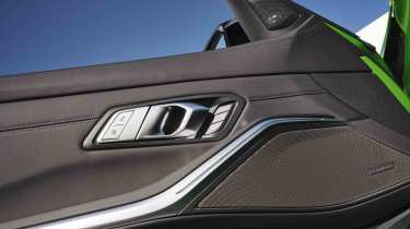 BMW M3 Competition - front door card