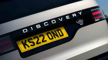 Land Rover Discovery rear Discovery badge