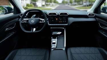 MG ZS Hybrid+ - dash