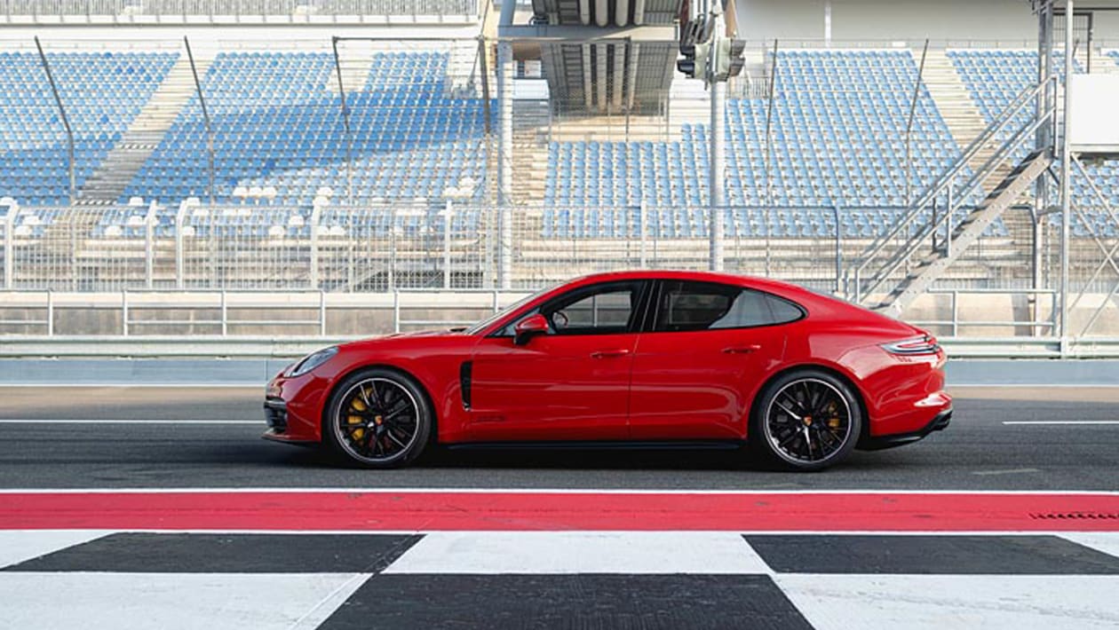 Porsche panamera gts 2018