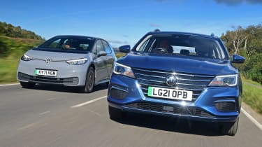 MG5 vs Volkswagen ID.3 - front action