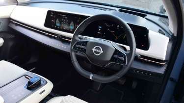 Nissan Ariya - dashboard from side