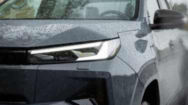 Toyota Hilux - front detail