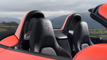 Porsche 718 Boxster seats
